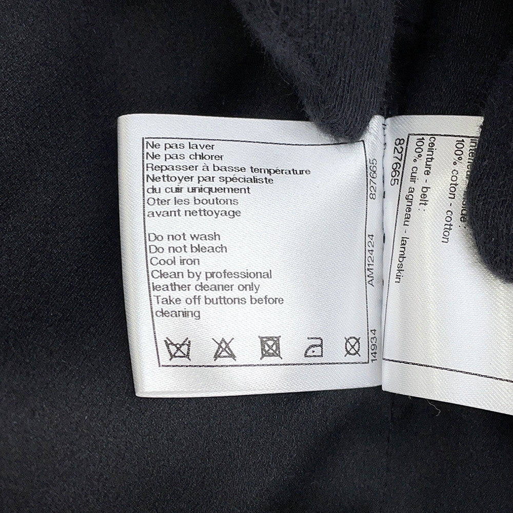 CHANEL Tweed Coat Size 38 BlackP57222 Acryl35% Polyester23% Nylon20% Cotton11% Wool 8% Rayon3% Leather