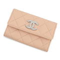 CHANEL Matelasse CC Logo Card Case BeigeAP4333 Caviar Leather