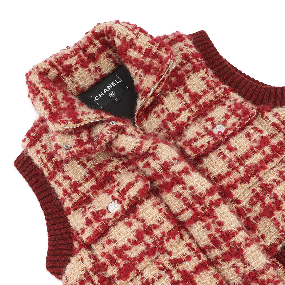 CHANEL Tweed CC Logo Down Vest Size 34 Red/BeigeP77367 Mohair43% Wool41% Polyester9% Nylon5% Linen2%