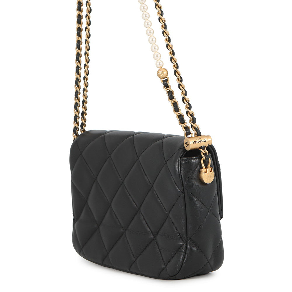 CHANEL Mini Matelasse Pearl Chainshoulder Bag BlackAS2855 Lambskin