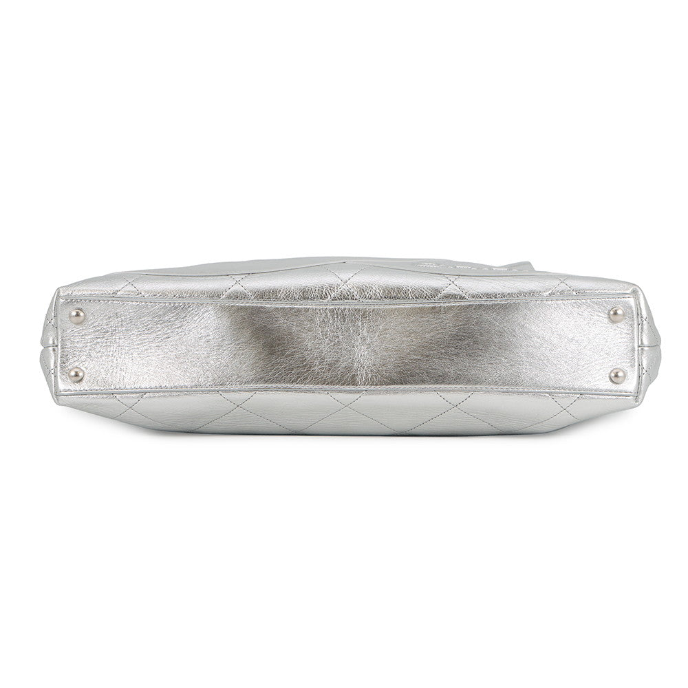 CHANEL CC Logo Club Monaco Chain Tote Bag Silver Shiny Calf Leather