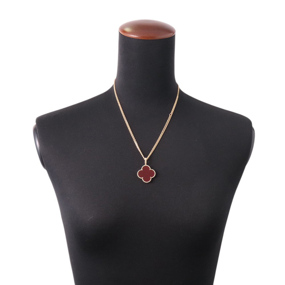 Van Cleef & Arpels Magic Alhambra Long Necklace 1 MotifVCARO49N00 18K Yellow Gold
