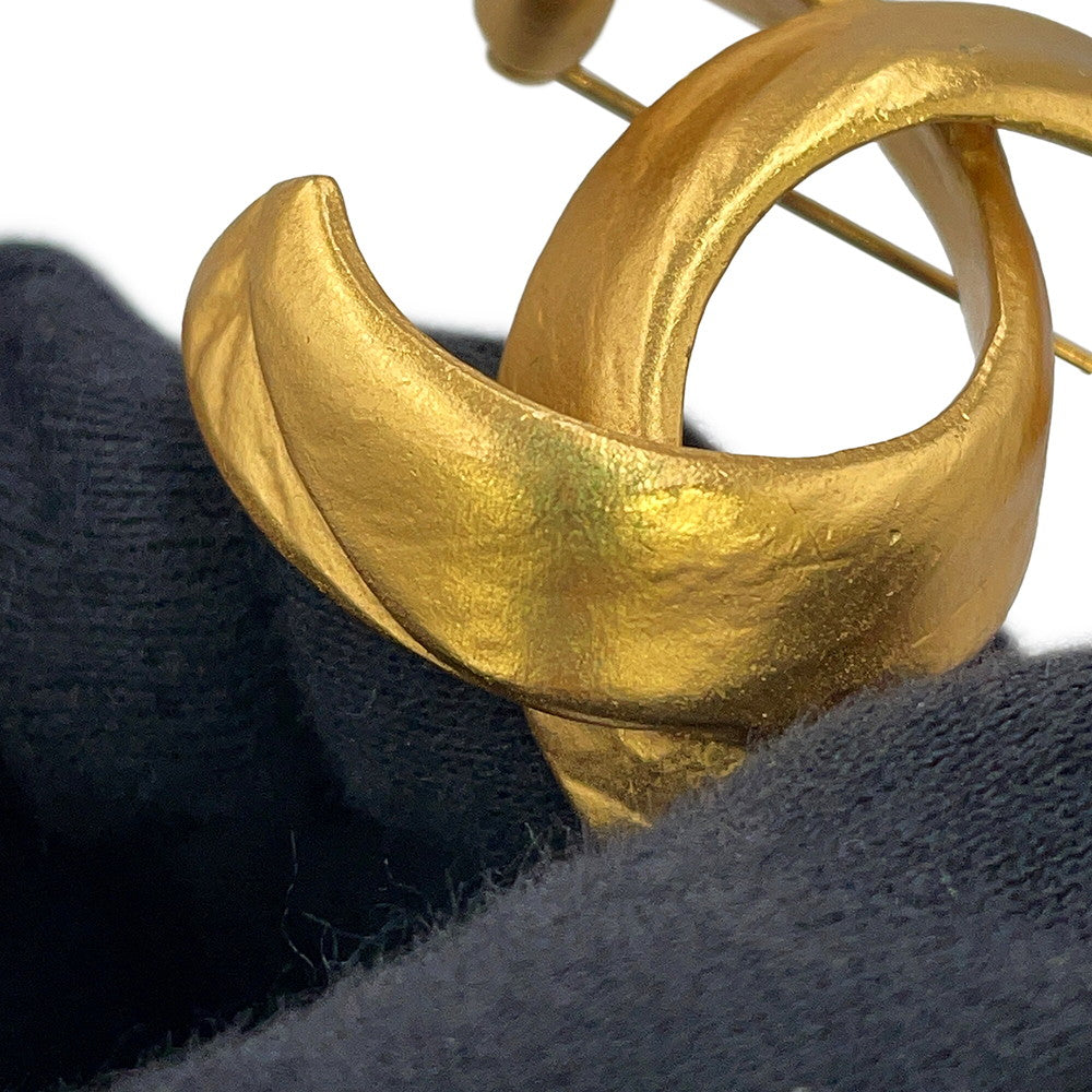 CHANEL CC Logo Brooch Gold Gold Plated