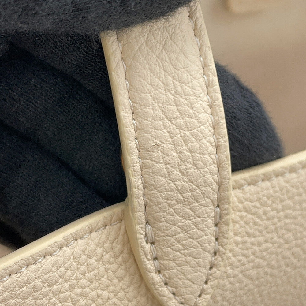CELINE Cabas Anais Cuil Triomphe Cream121743ENY.01CR Calf Leather Size Mini