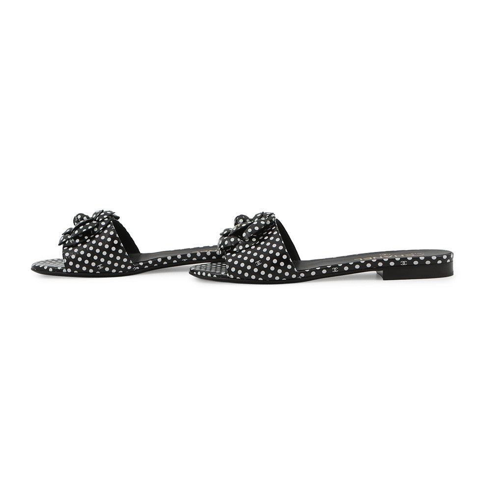 CHANEL Camellia Dot Mules Sandals Black/WhiteG45499 Lambskin Size 38