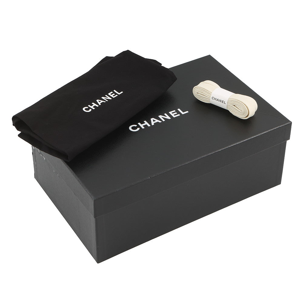 CHANEL CC Logo Leather Sneakers WhiteG39978 Leather Size 38