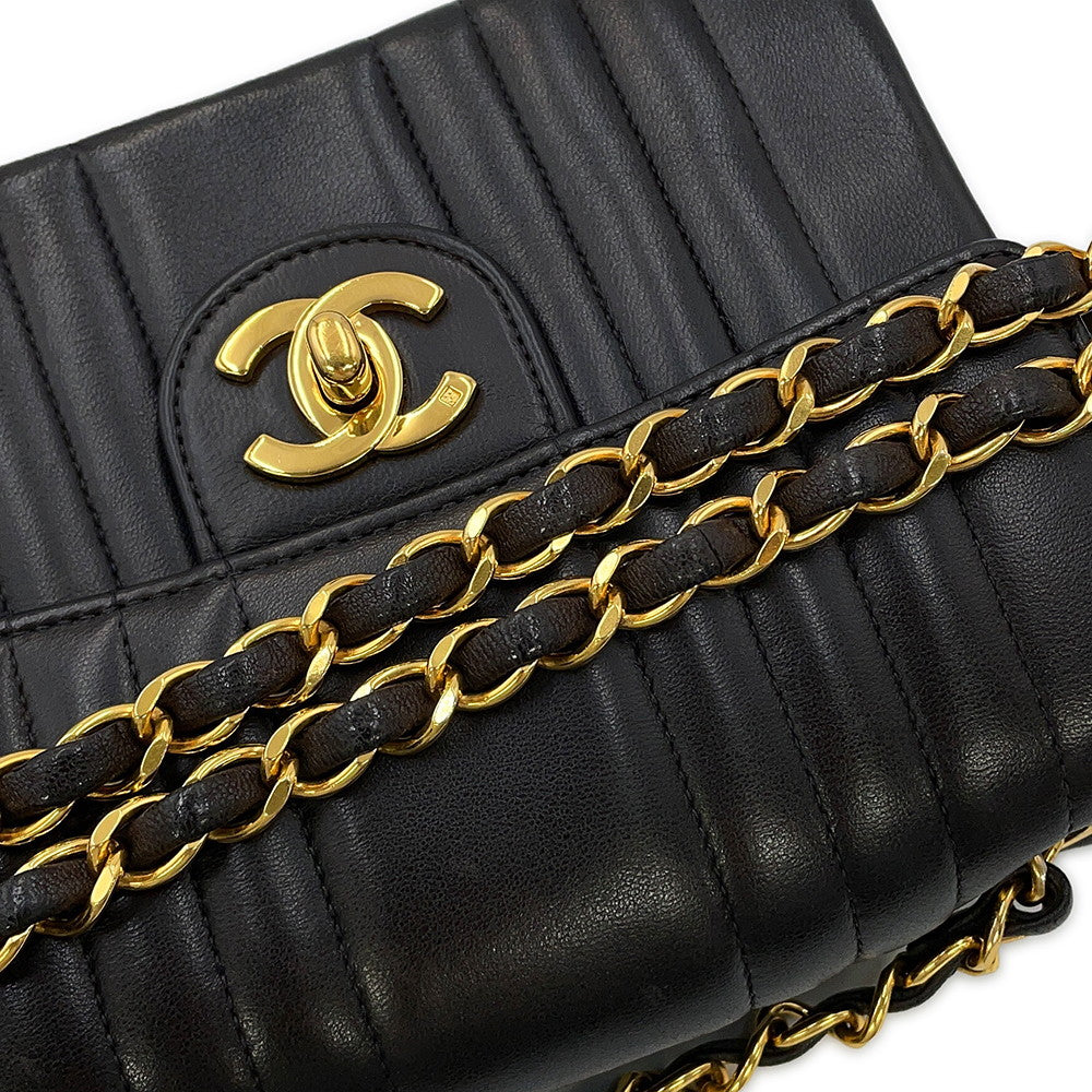 CHANEL Mademoiselle ChainShoulder Black Lambskin Size Mini