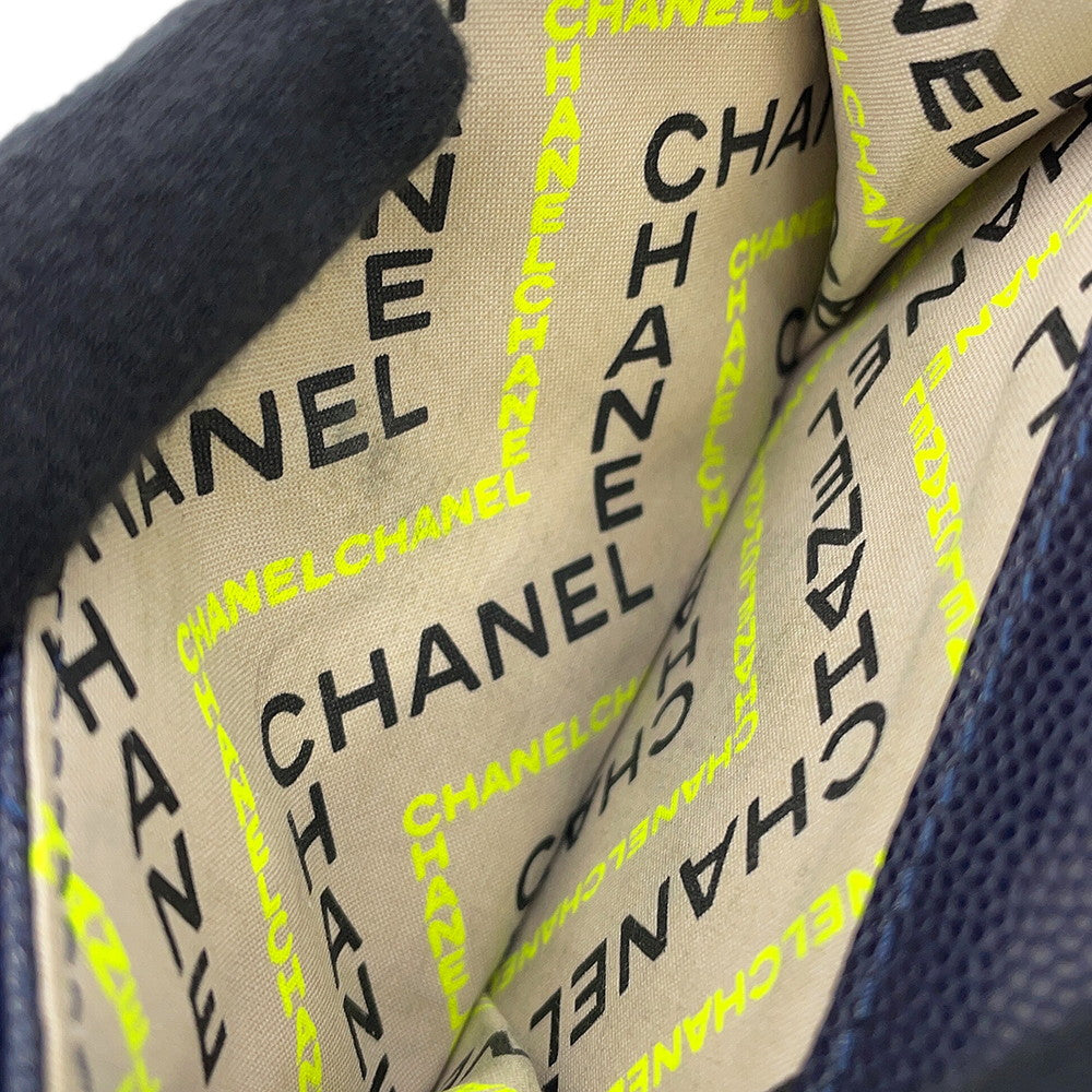CHANEL Matelasse CC Logo Small Flap NavyAP4319 Caviar Leather