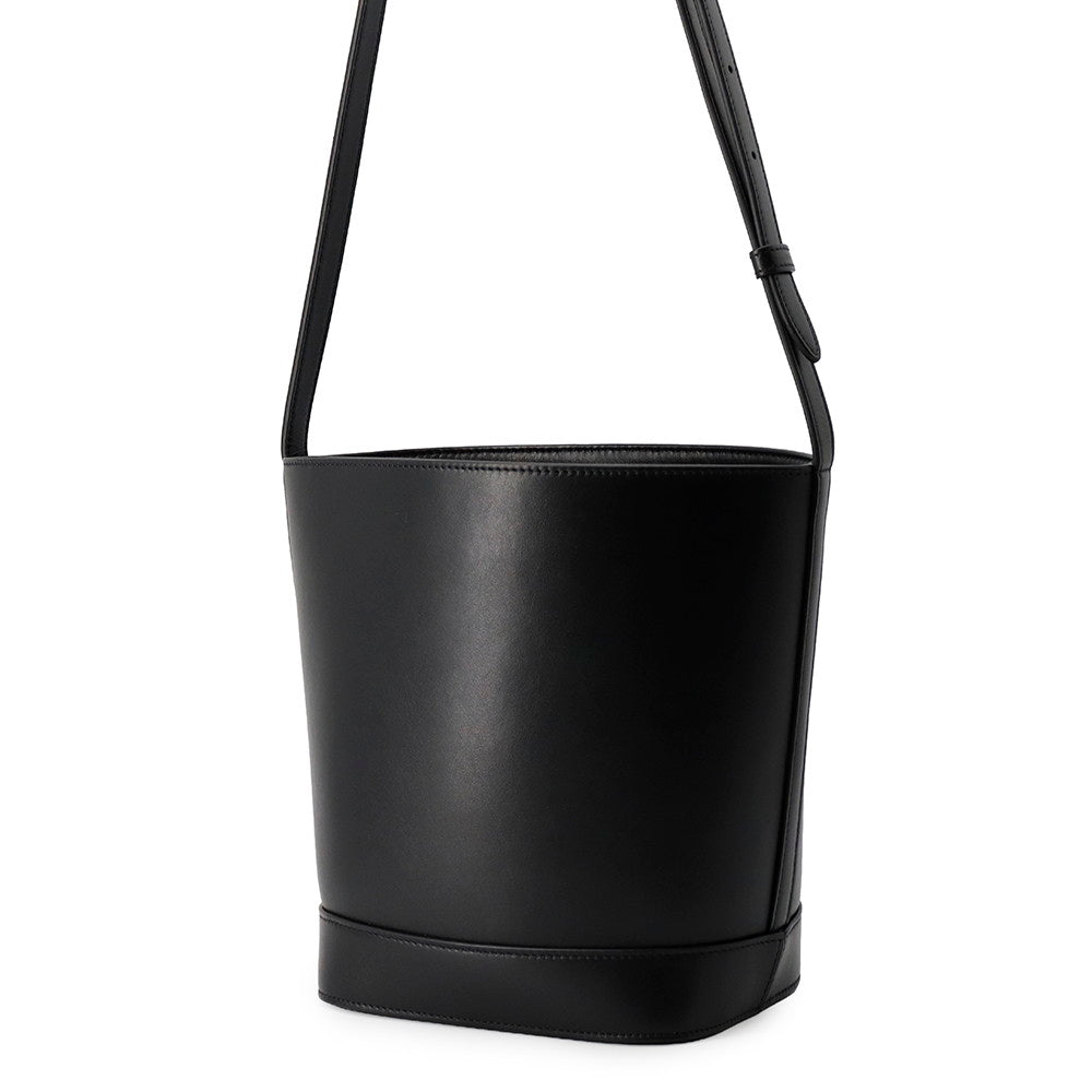 CELINE Cuir Triomphe bucket bag Black113783DU3 Leather Size Small