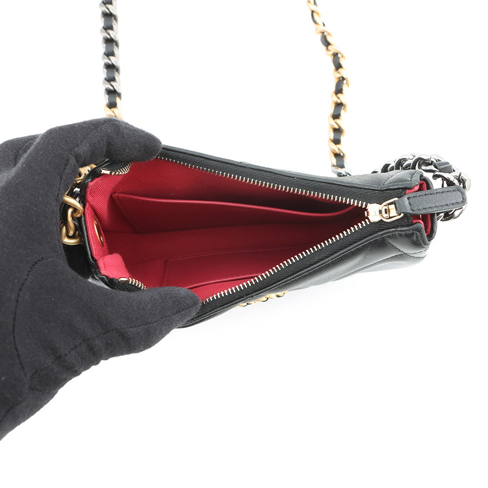CHANEL CHANEL19 Matelasse SmallHobo Bag BlackAP3676 Lambskin