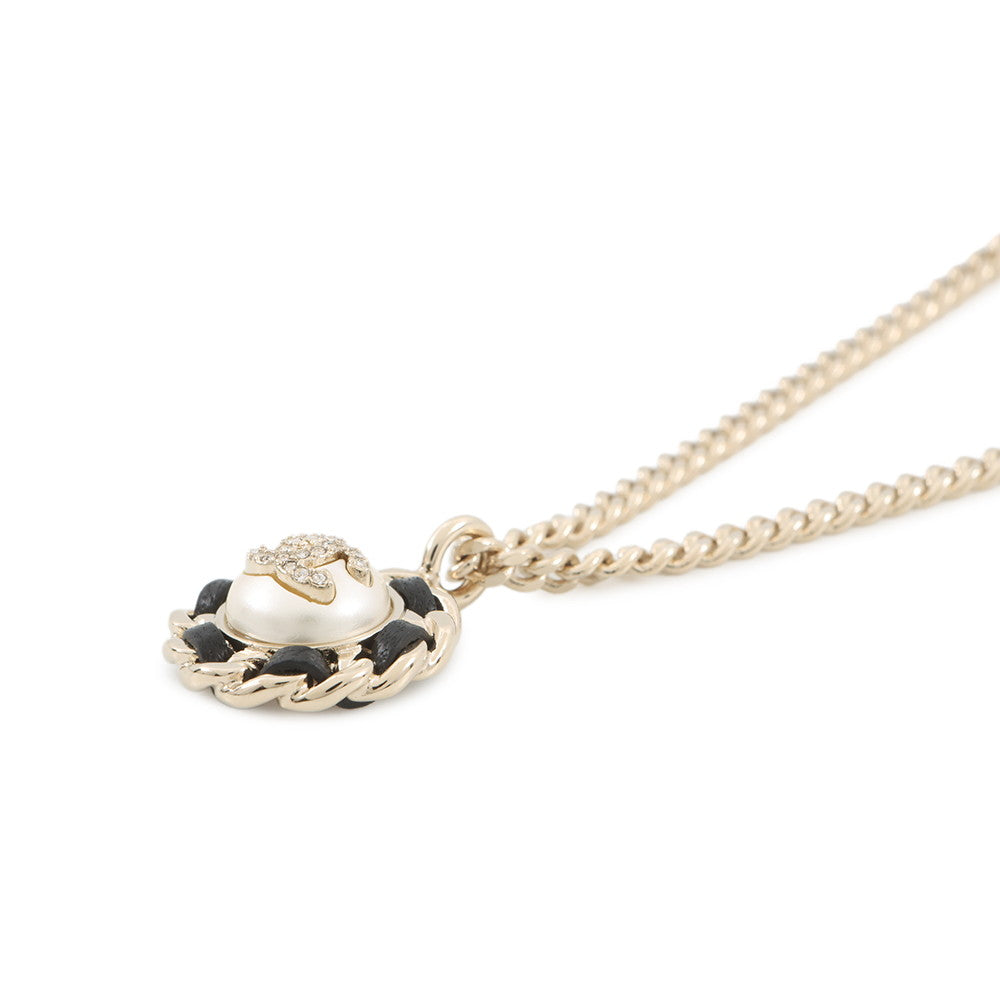 CHANEL CC Logo NecklaceABG558-B22262-U4305 Gold Plated Leather Rhinestone Faux Pearl