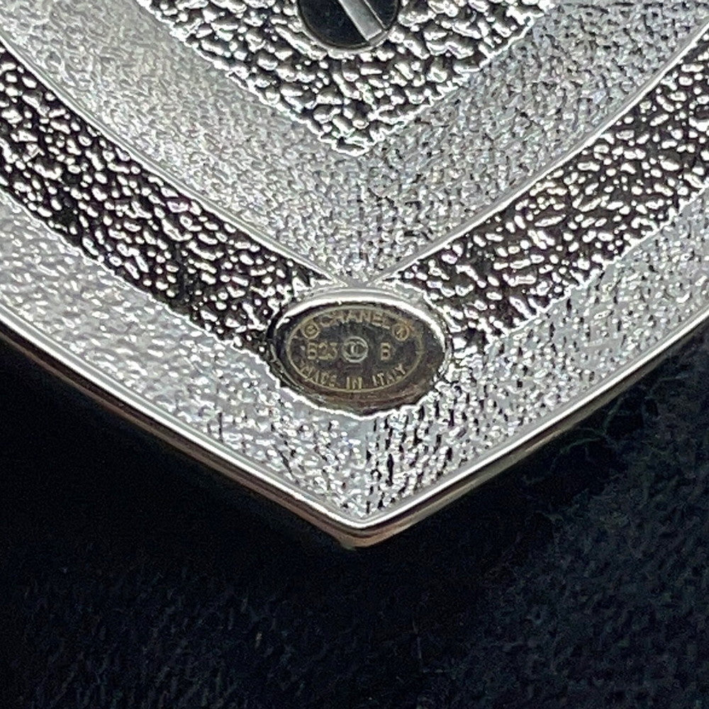 CHANEL CC Logo Heart Brooch Metal Rhinestone