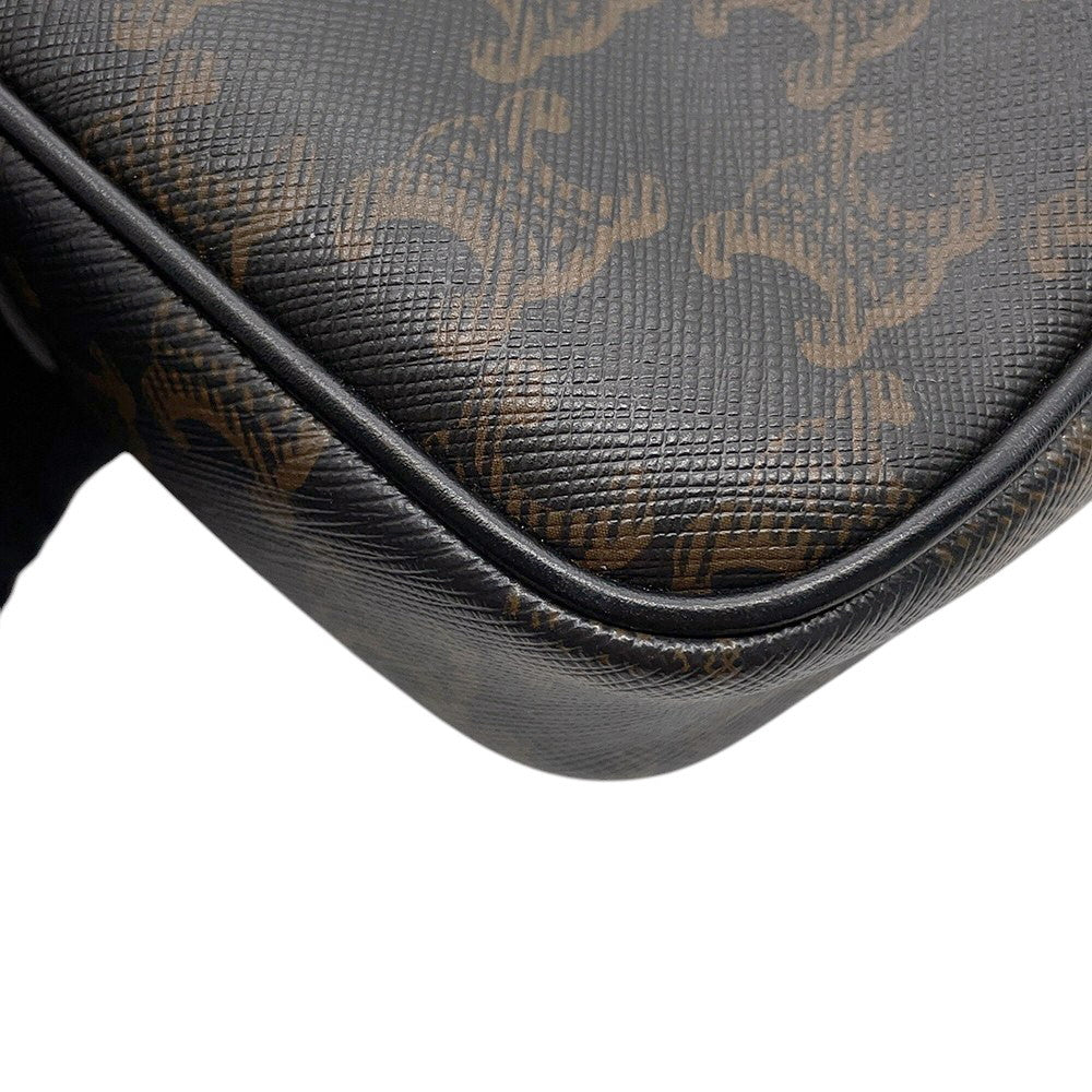 CELINE Triomphe Medium Messenger Bag Black/Brown194502CIM.38NO PVC Leather