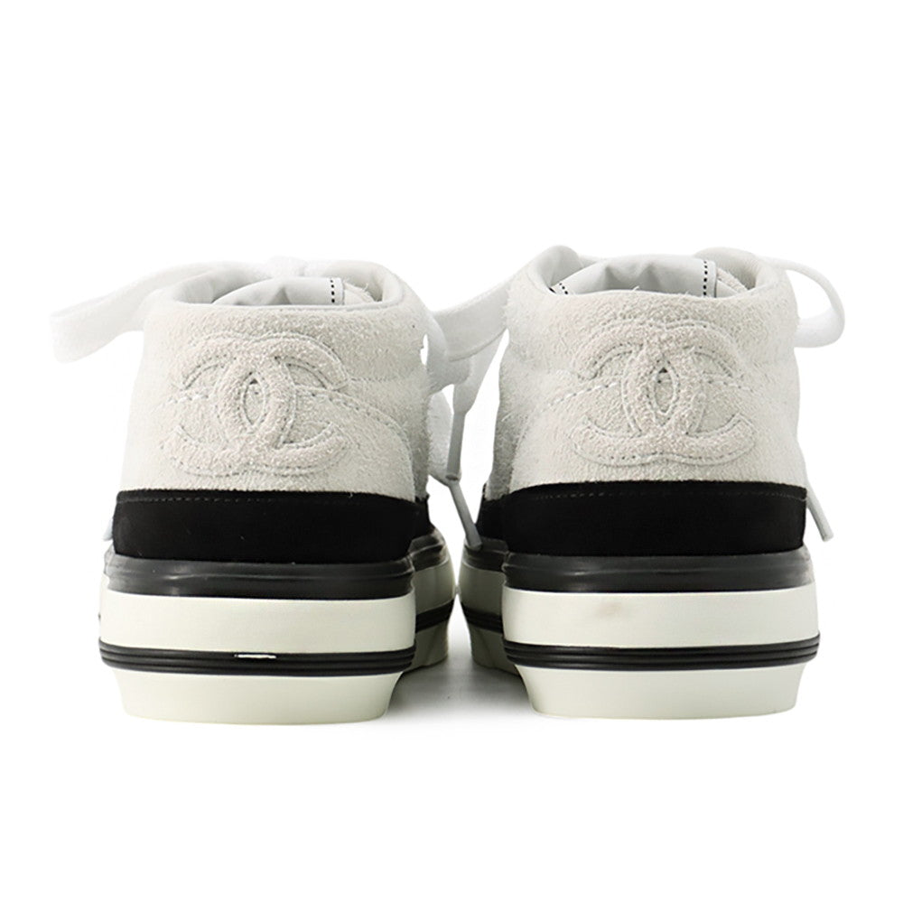 CHANEL CC Logo Sneakers Light Gray/Black/WhiteG45208 suede Size 37