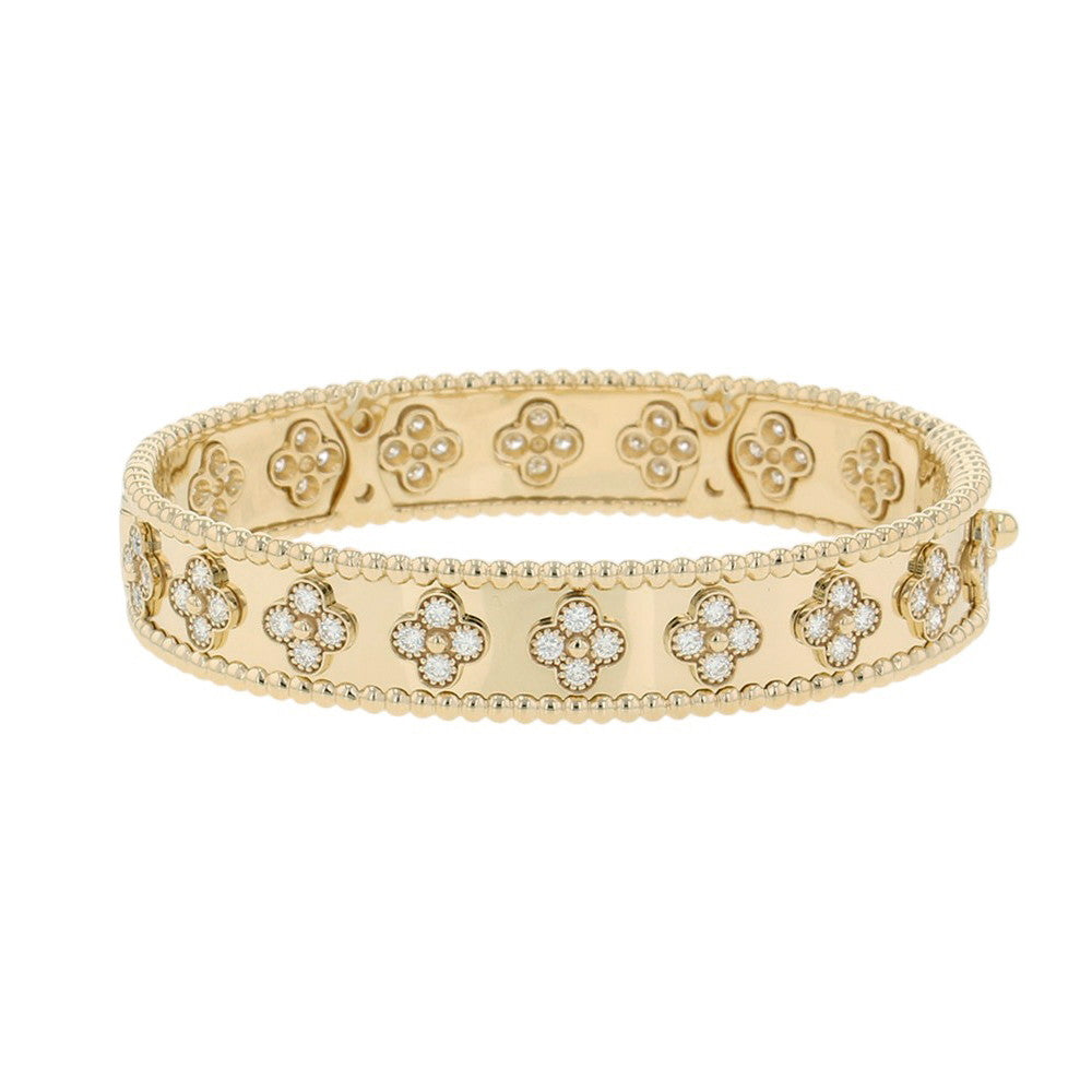 Van Cleef & Arpels Perle Clover Bracelet Extra Small Model Size XSVCARO56200 18K Yellow Gold