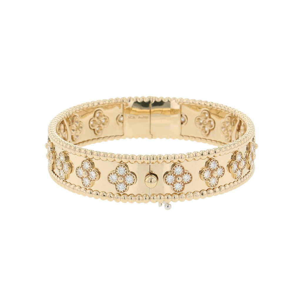 Van Cleef & Arpels Perle Clover Bracelet Extra Small Model Size XSVCARO56200 18K Yellow Gold