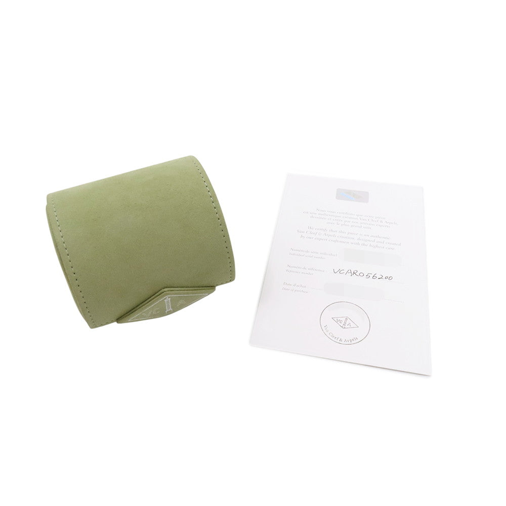 Van Cleef & Arpels Perle Clover Bracelet Extra Small Model Size XSVCARO56200 18K Yellow Gold