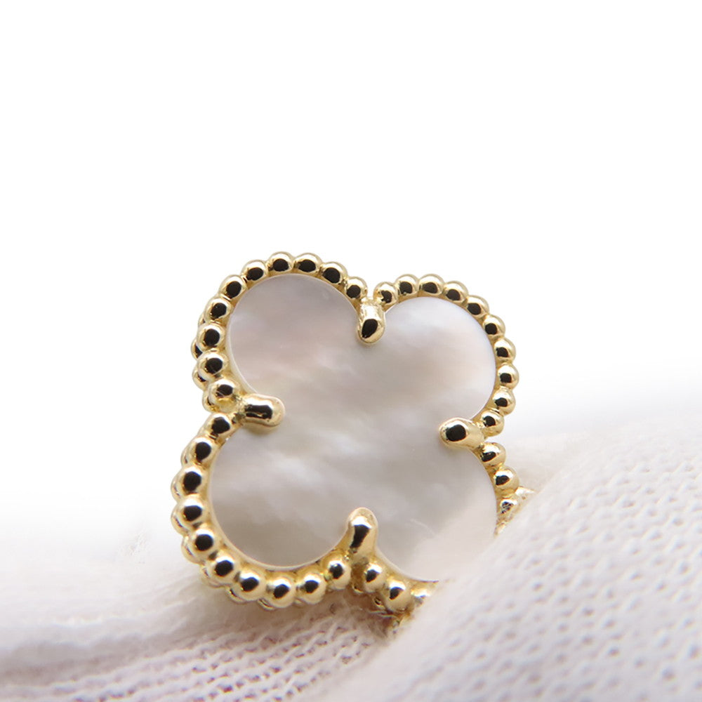 Van Cleef & Arpels Vintage Alhambra PendantVCARA45900 18K Yellow Gold