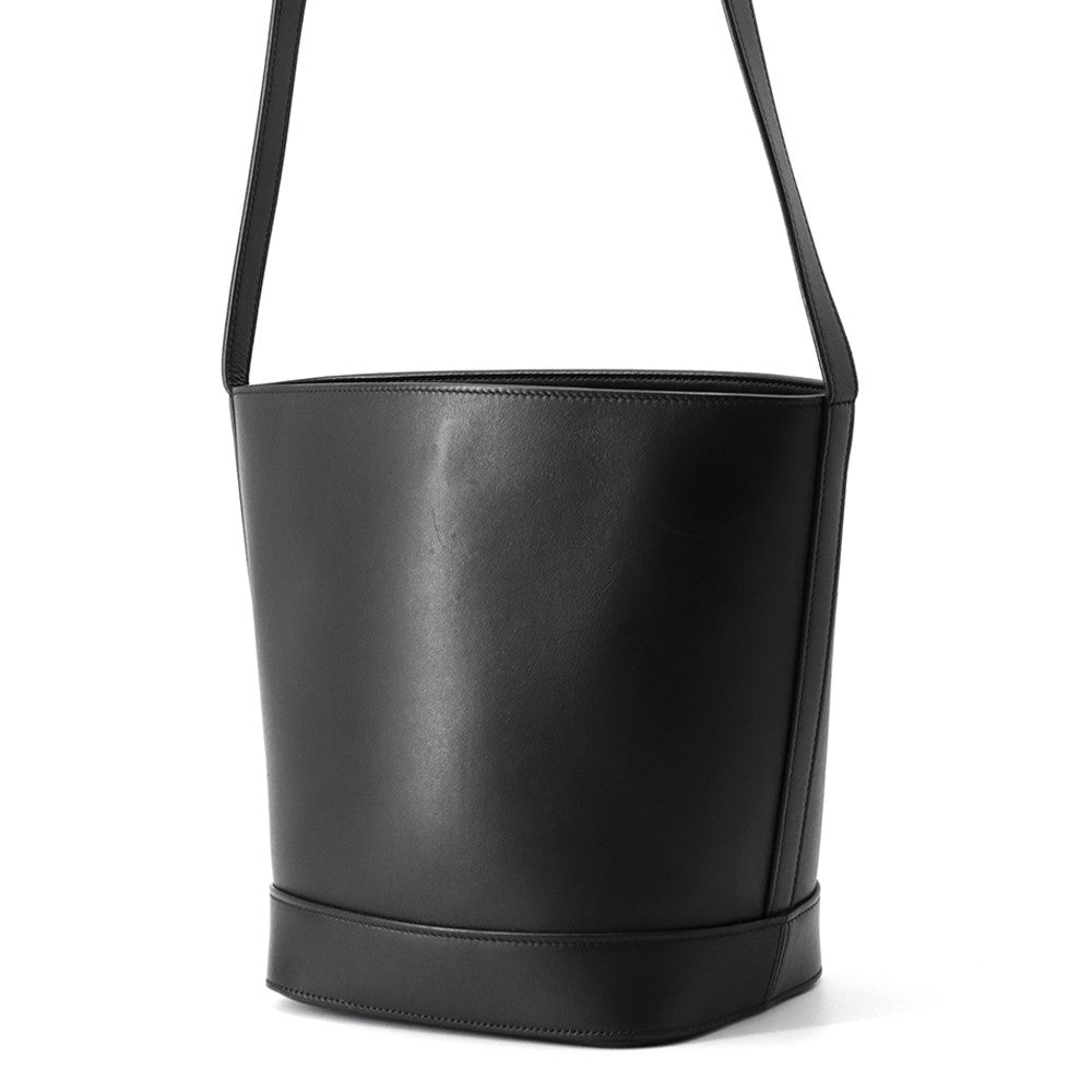 CELINE Cuir Triomphe Bucket Bag Black198243 Leather Size Small