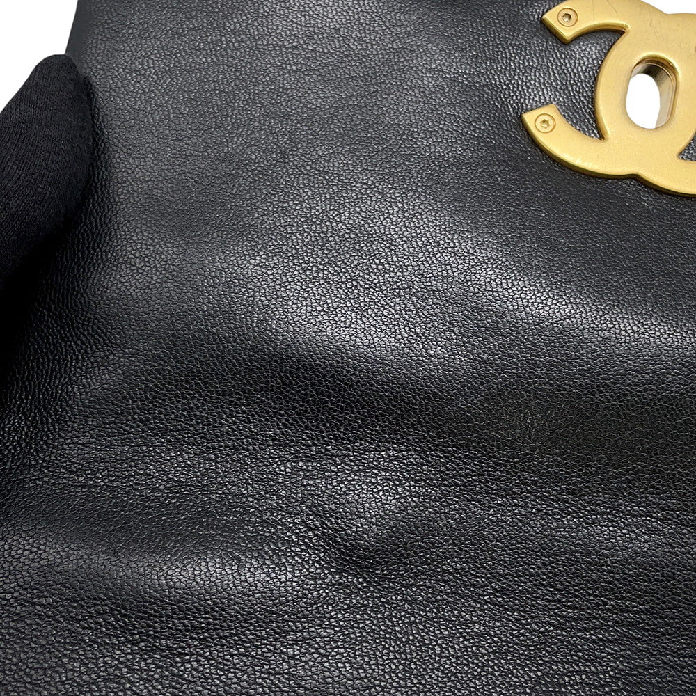 CHANEL CHANEL19 ChainShoulder Bag BlackAS1160 Shiny Lambskin