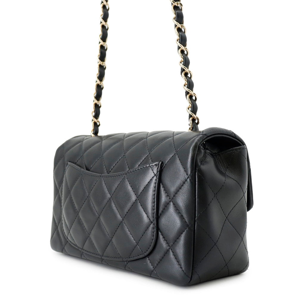CHANEL Matelasse ChainShoulder Bag BlackA69900 Lambskin Size 20