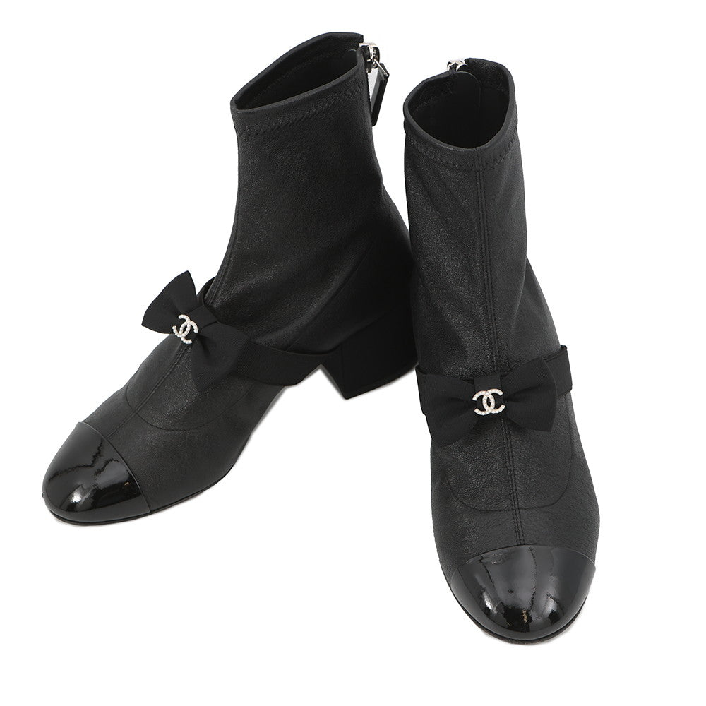 CHANEL Short boots with ribbon and CC logo BlackG40099 Leather Patent Leather Faux Pearl Size 34 C