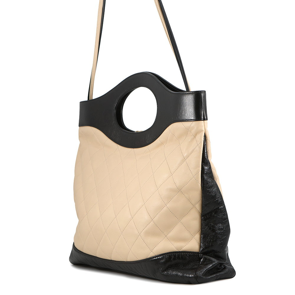 CHANEL CHANEL 31 Shopping Bag Beige/BlackA57977 Calf Leather Size Large