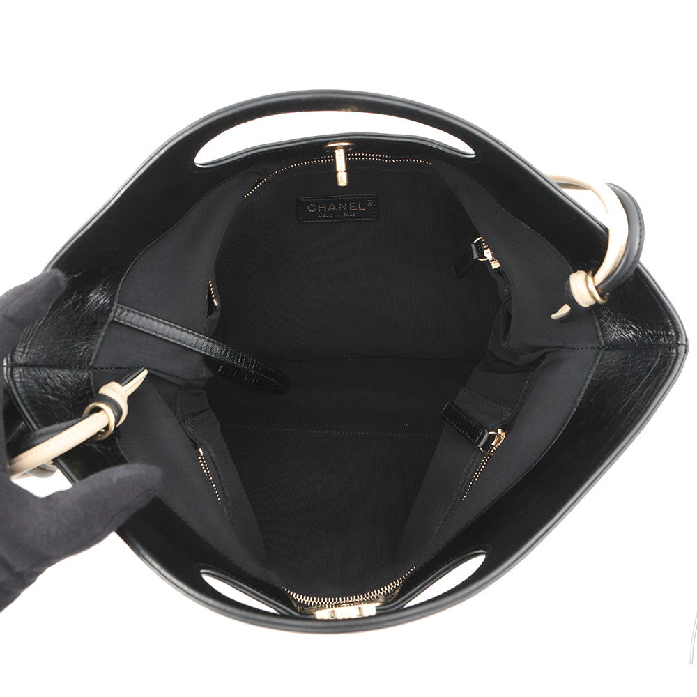 CHANEL CHANEL 31 Shopping Bag Beige/BlackA57977 Calf Leather Size Large