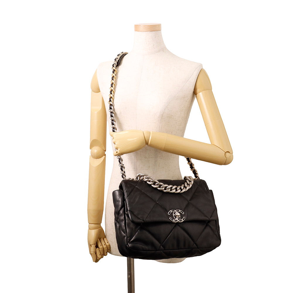 CHANEL CHANEL 19 Dixneuf Matelasse Shoulder BlackAS1160 Lambskin Size Large