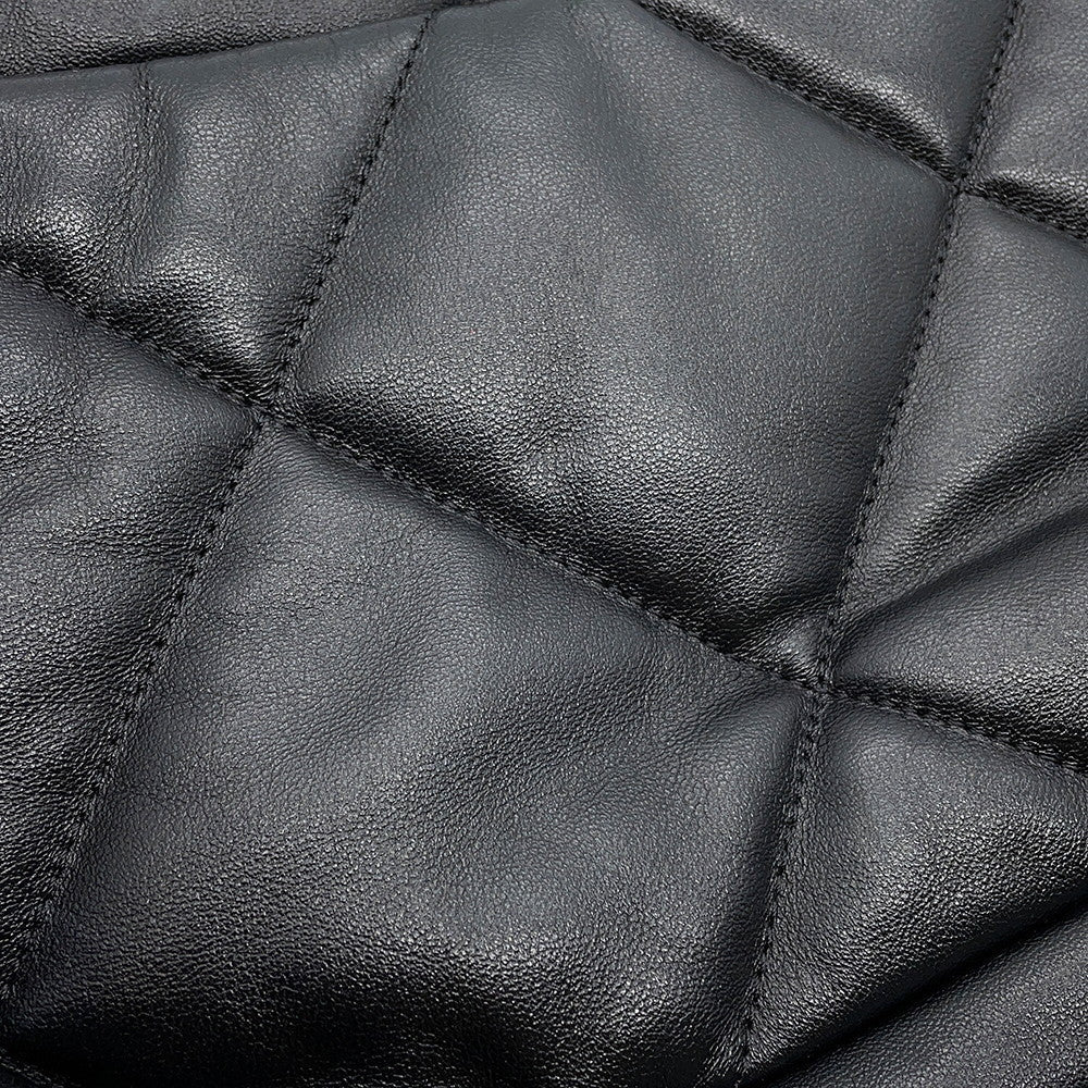 CHANEL CHANEL 19 Dixneuf Matelasse Shoulder BlackAS1160 Lambskin Size Large