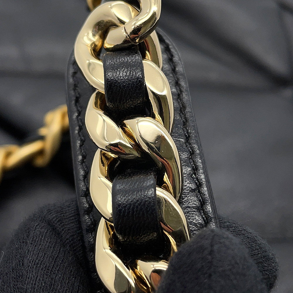 CHANEL CHANEL 19 Dixneuf Matelasse Shoulder BlackAS1160 Lambskin Size Large