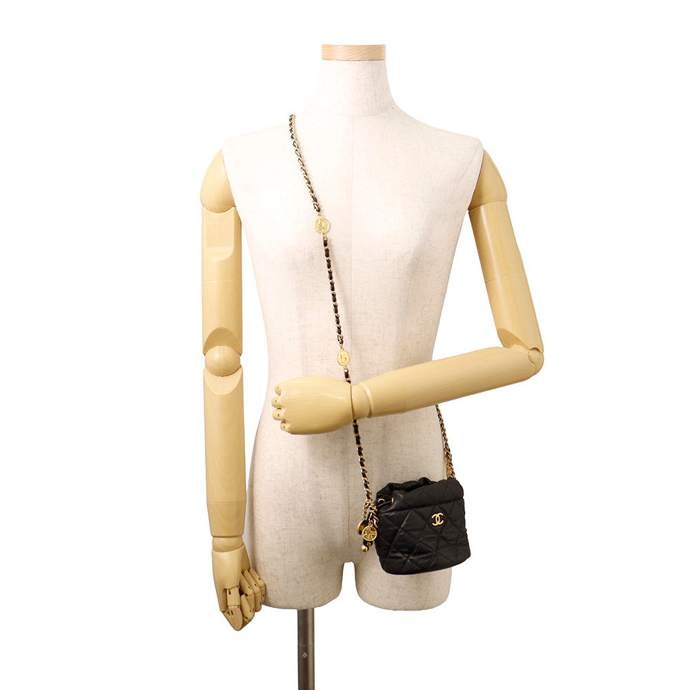 CHANEL Matelasse CC Logo Chain Mini Pouch BlackAP3111 Caviar Leather