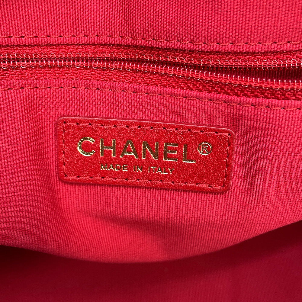 CHANEL maxi bowling bag Black Shiny Calf Leather