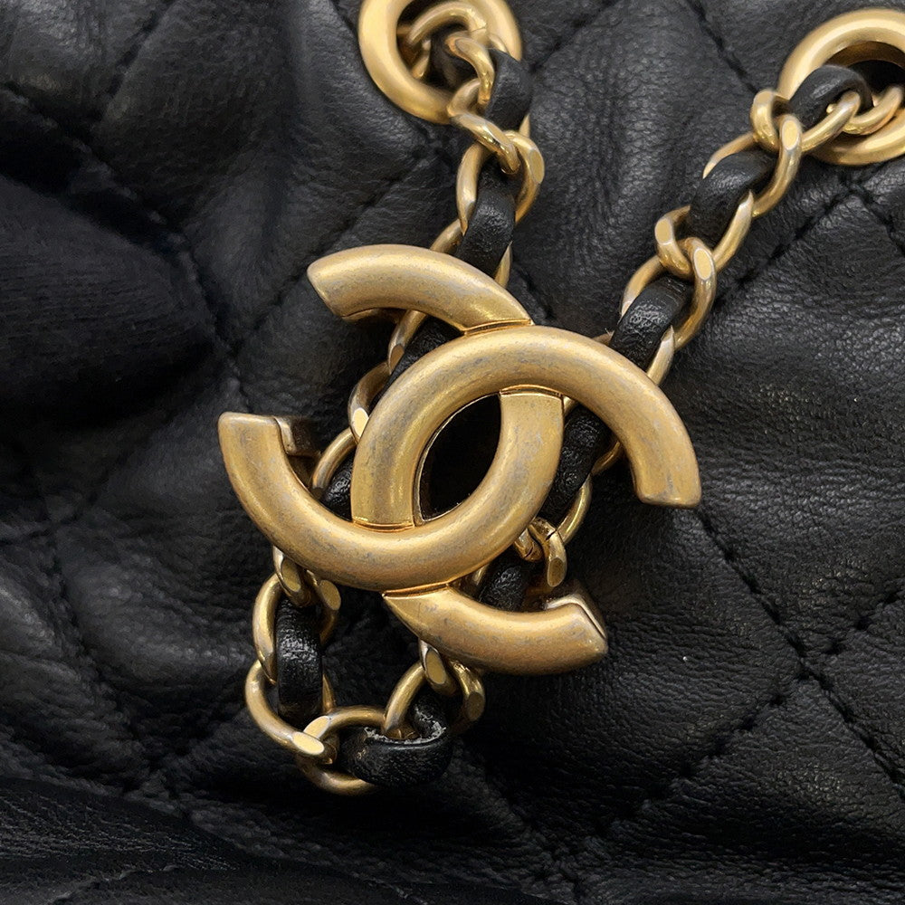 CHANEL Faux Pearl Drawstring Bag Shoulder Bag BlackAS2529 Lambskin