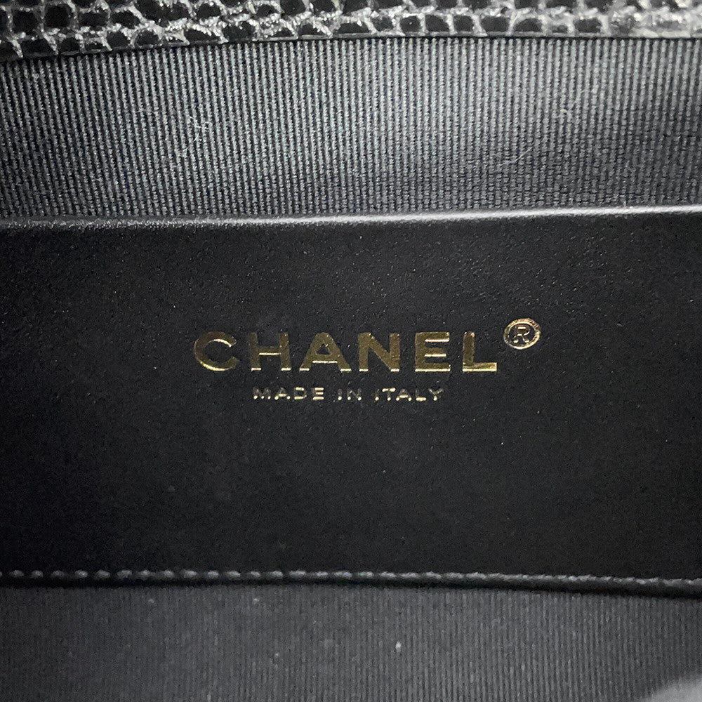 CHANEL Mini Flap Bag BlackAS5981-B22702-94305 Caviar Leather