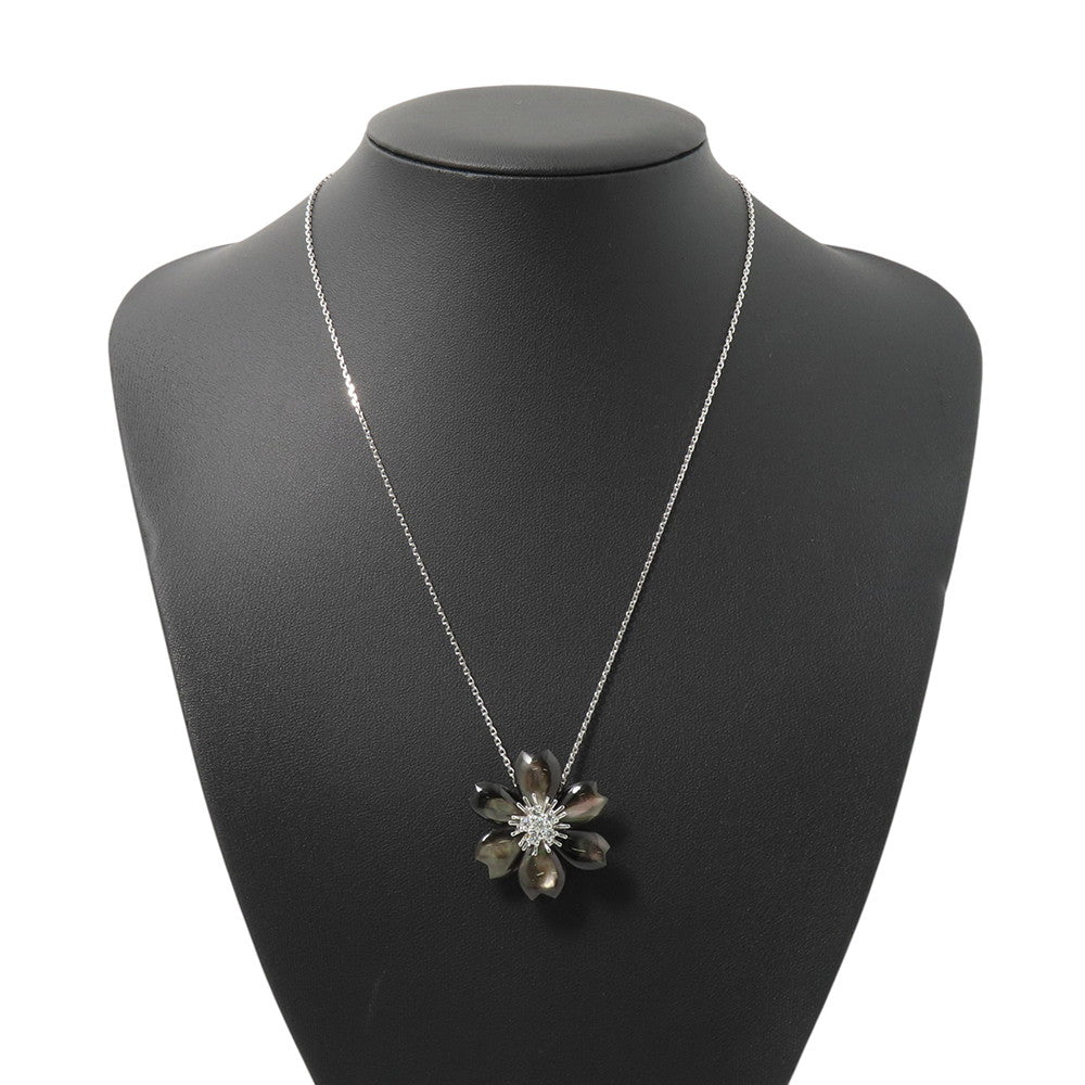 Van Cleef & Arpels Rose de Noël Clip Pendant Size SmallVCARD30400 18K White Gold