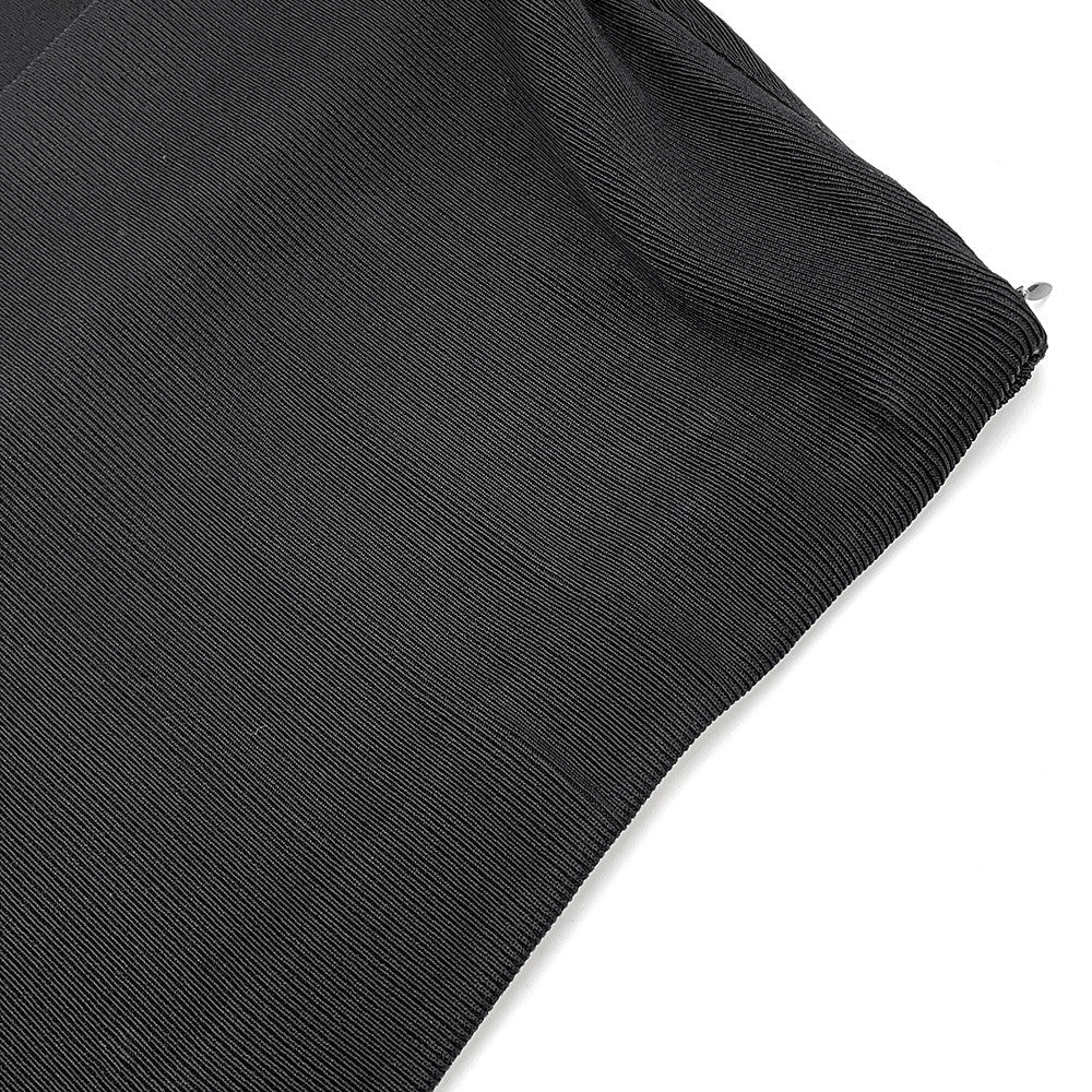 CHANEL CC Logo Medium Length Skirt Size 34 Black/WhiteP64748-K60697-N8127 Viscose 94% Polyamide 4% Elastane 2%