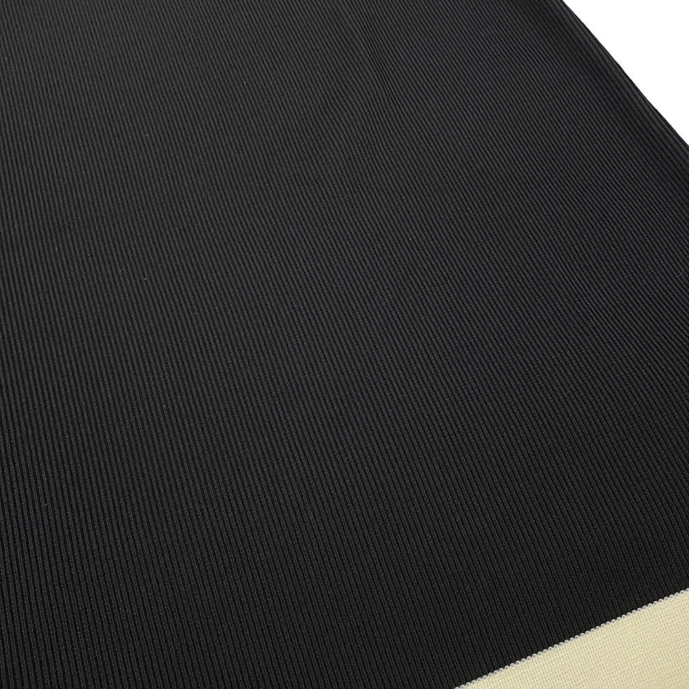 CHANEL CC Logo Medium Length Skirt Size 34 Black/WhiteP64748-K60697-N8127 Viscose 94% Polyamide 4% Elastane 2%