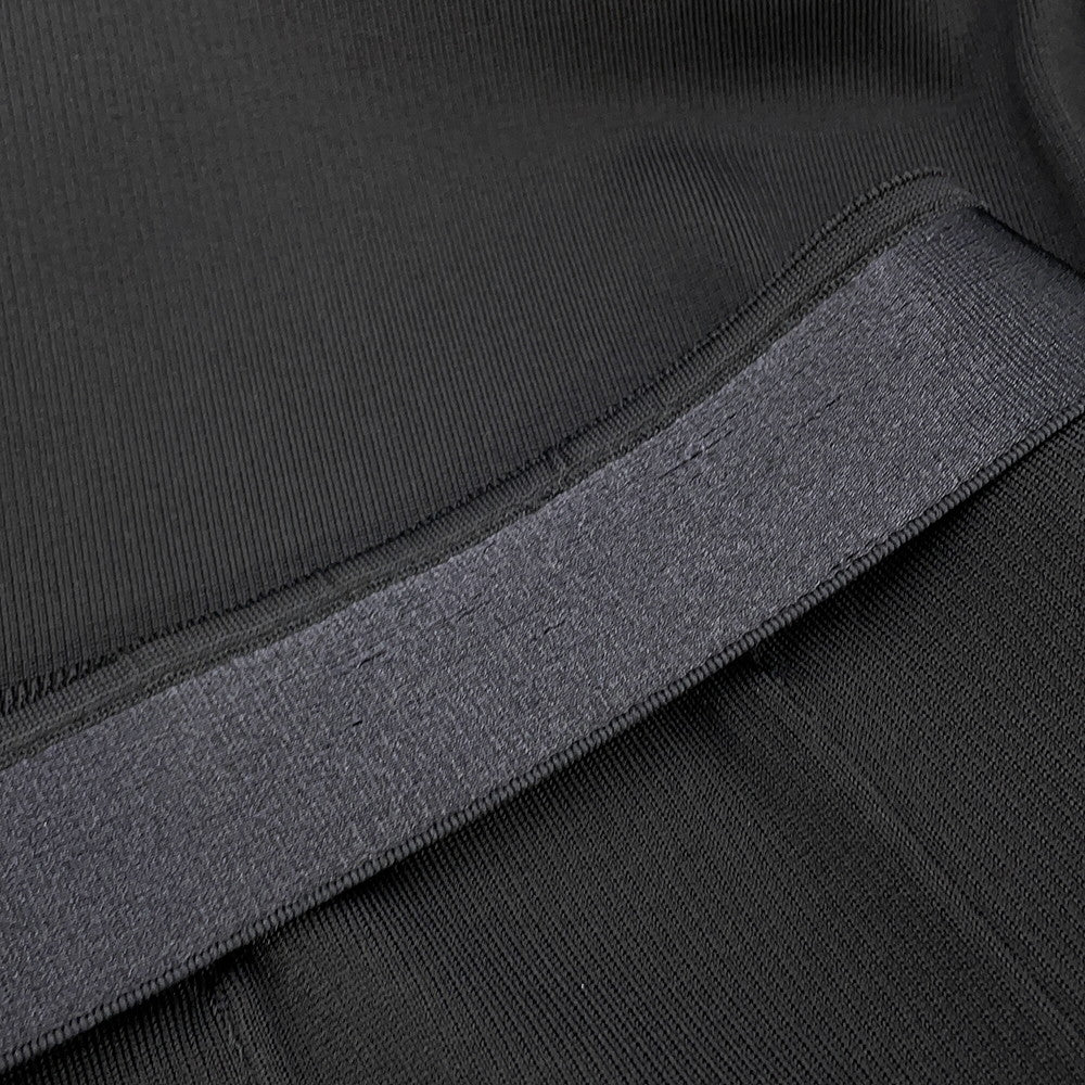 CHANEL CC Logo Medium Length Skirt Size 34 Black/WhiteP64748-K60697-N8127 Viscose 94% Polyamide 4% Elastane 2%