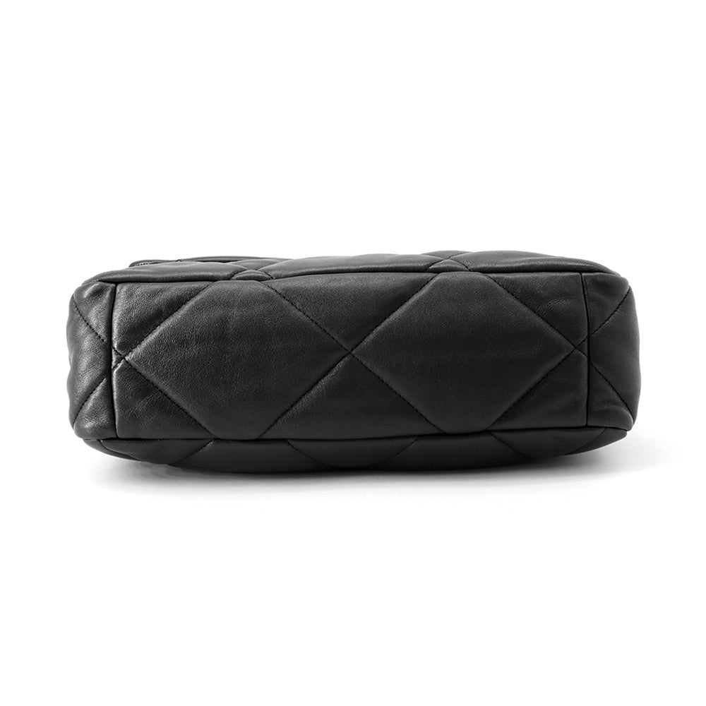 CHANEL CHANEL19 CHANEL19 Matelasse Shoulder Bag BlackAS1161 Shiny Lambskin