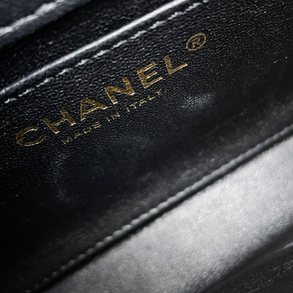 CHANEL Matelasse Chain Shoulder Bag BlackAS3456 Lambskin Size Mini