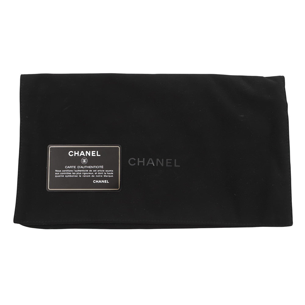 CHANEL Matelasse Pearl Wallet WhiteAP1841 Lambskin