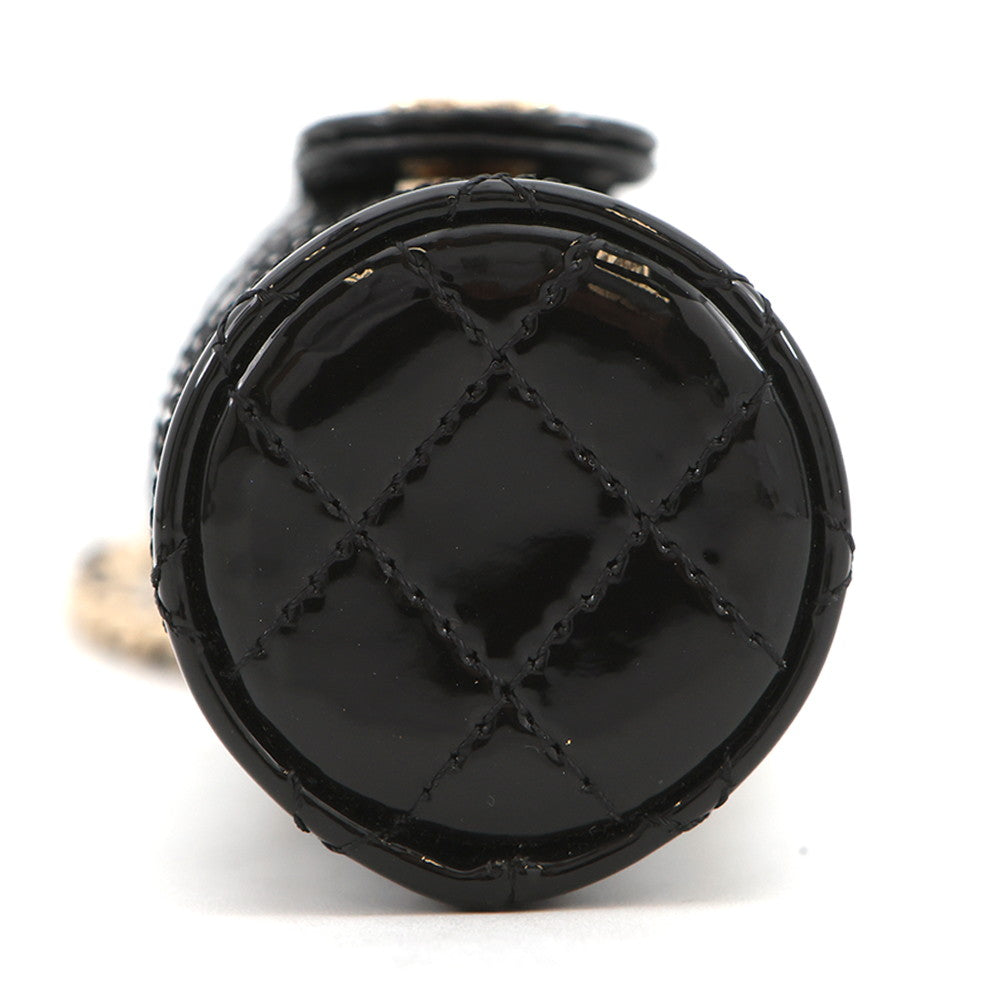 CHANEL Matelasse Lip Case BlackAP1572 Patent Leather