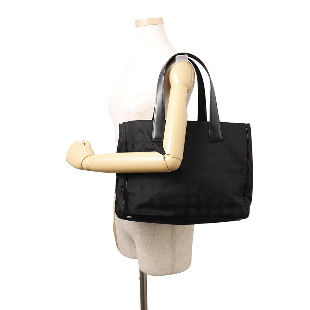 CHANEL New Travel Line Tote MM BlackA15991 Nylon Canvas