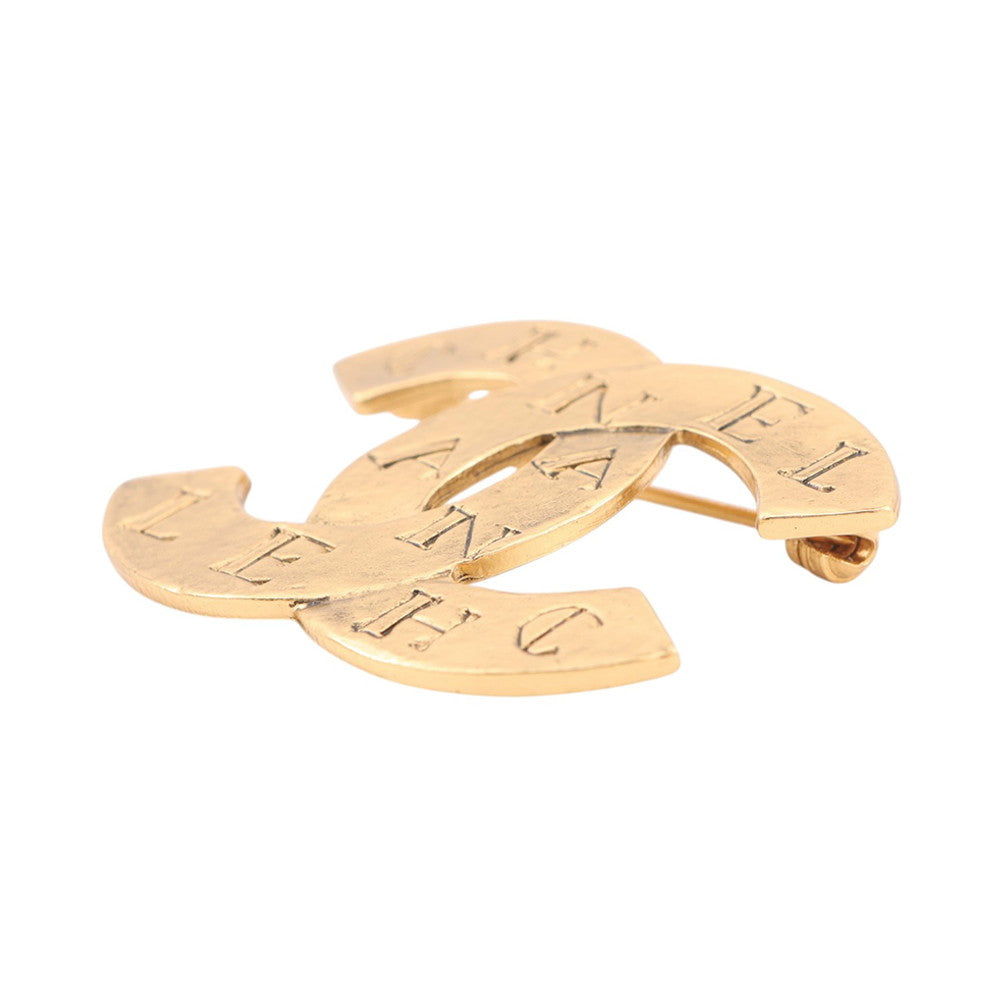 CHANEL CC Logo Brooch Metal