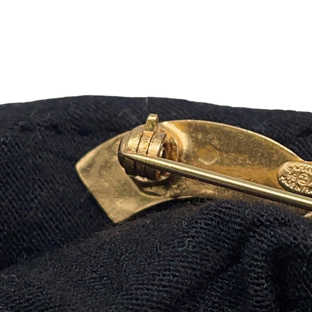 CHANEL CC Logo Brooch Metal