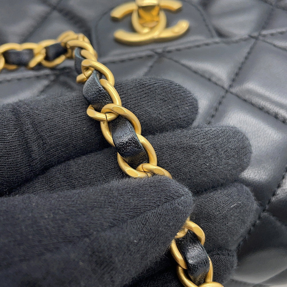 CHANEL Matelasse Top Handle 2-Way Bag BlackAS4569 Lambskin