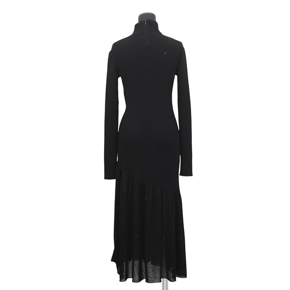 CHANEL CC Logo Long-Sleeve Knit Long Dress Size 36 BlackP78911 K11302 Virgin Wool98% Polyurethane1% Nylon1%
